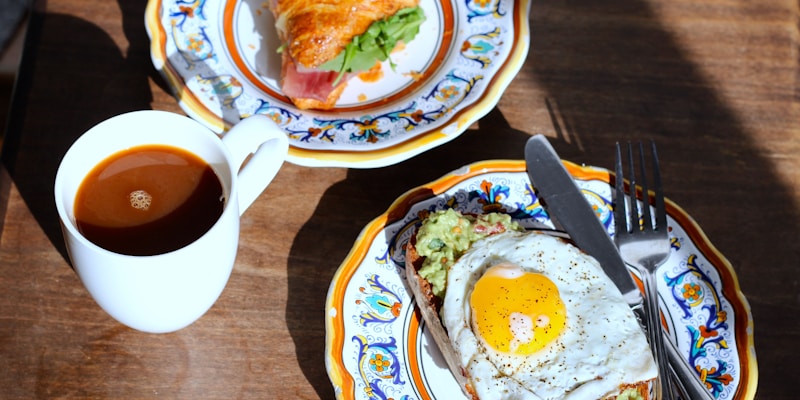 谈球吧数据可视化示意图：积分榜、射手榜等数据的图表展示